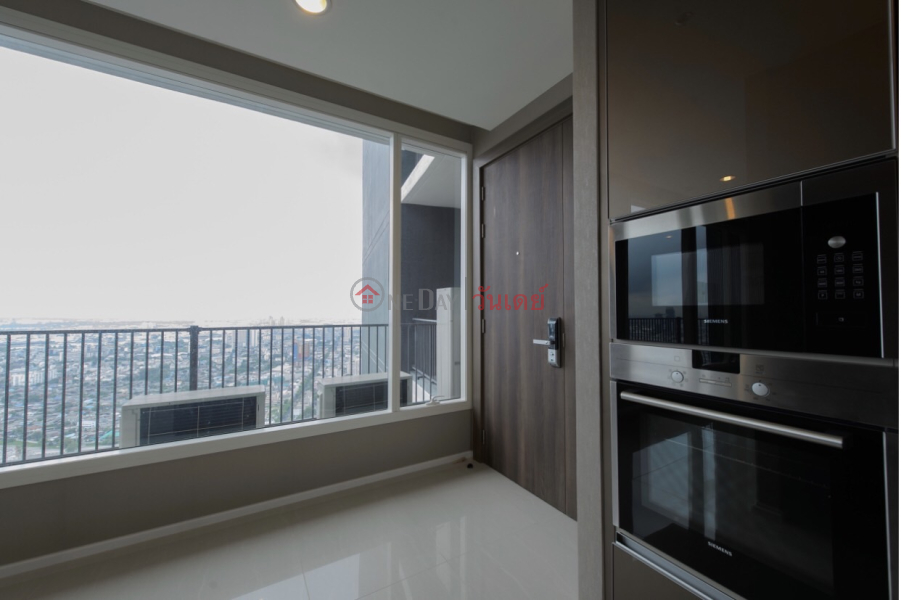 Condo for Sale: Menam Residences, 121 m², 3 bedroom(s) | Thailand, Sales ฿ 33Million