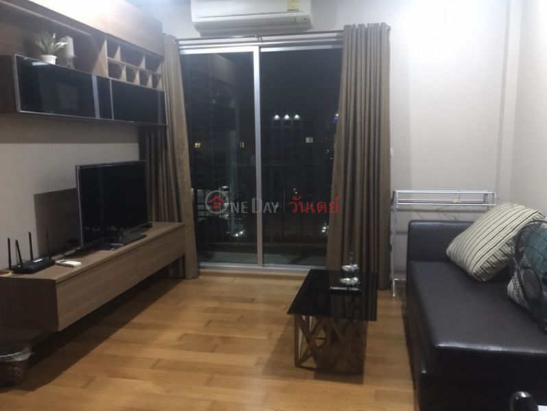 P10110524 For Rent Condo Hive Taksin (Hive Taksin) 1 bedroom 45 sq m, 15th floor Rental Listings
