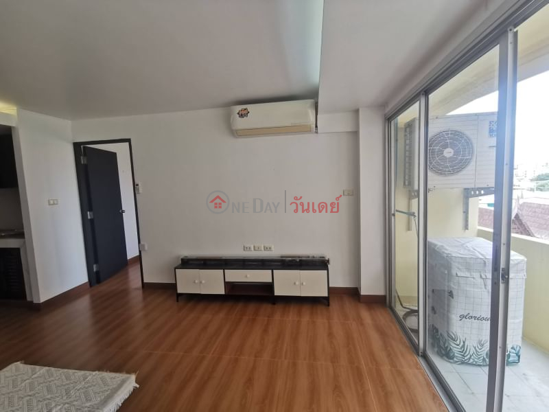 For rent, large room 60 sq m: Family Park Condo Ladprao 48 Rental Listings