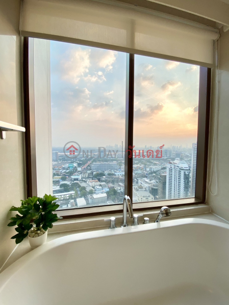 Condo for Rent: The Emporio Place, 66 m², 1 bedroom(s) Thailand | Rental ฿ 55,000/ month