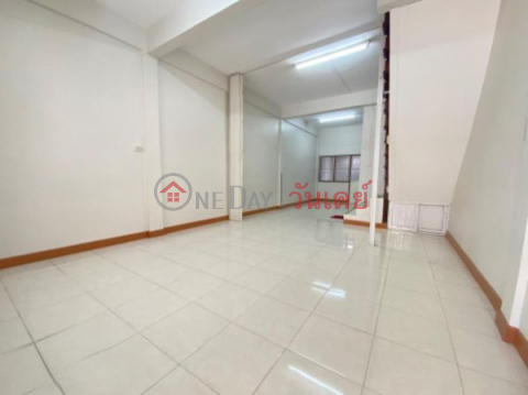 Townhouse for rent at Suk San Village, 2 bedrooms _0