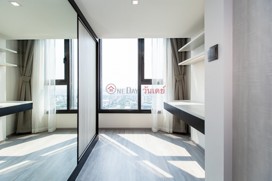 Property Search Thailand | OneDay | Residential, Rental Listings | A Rare Type 1 Bedroom Loft Style Unit with Working Office Space at the Brand New Condominium Project