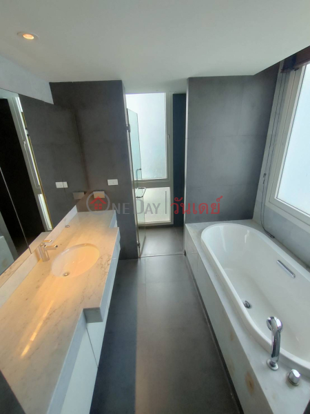 Property Search Thailand | OneDay | Residential, Rental Listings Condo for Rent: La Citta Penthouse, 150 m², 2 bedroom(s)