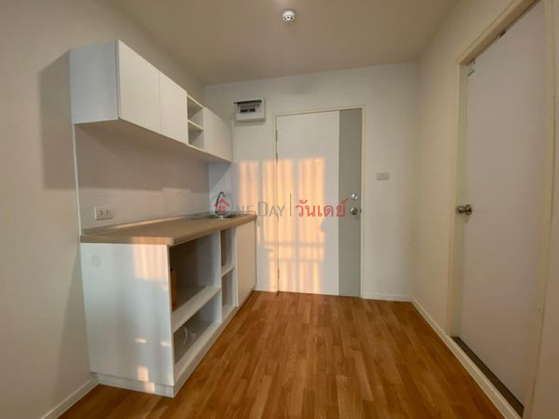 ฿ 8,500/ month Condo Lumpini Ville Phattanakarn-Srinakarin Condominium