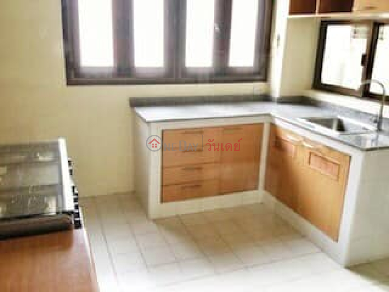 ฿ 250,000/ month 2-Storey Detached House at Ekamai