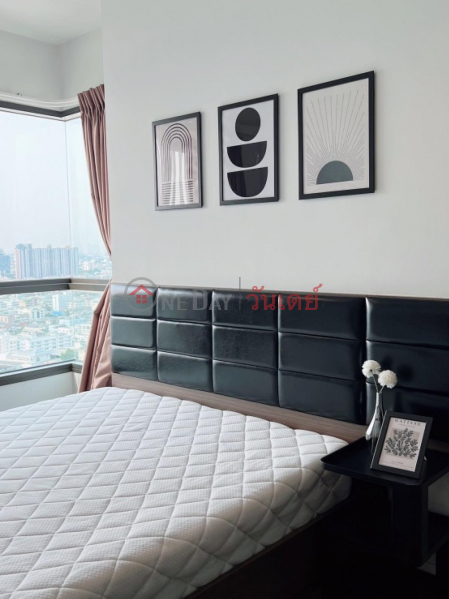 ฿ 22,000/ month, Condo for rent: The Stage Taopoon - Interchange (29th floor),60sqm, 2 bedrooms, fully furnished