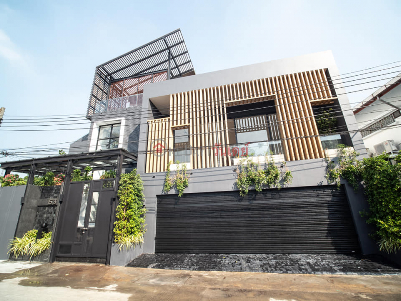 House at Downtown Sukhumvit Sales Listings (TRI-4827)