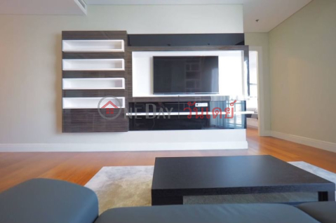 Condo for Rent: Bright Sukhumvit 24, 93 m², 2 bedroom(s) - OneDay_0