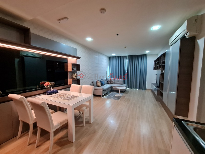 Condo for Rent: Sky Walk Condominium, 92 m², 2 bedroom(s) Rental Listings