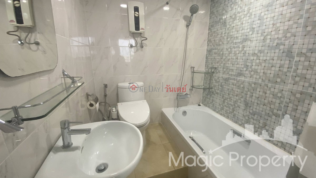 ฿ 38,500/ month, Supalai Place Sukhumvit 39, Watthana, Bangkok