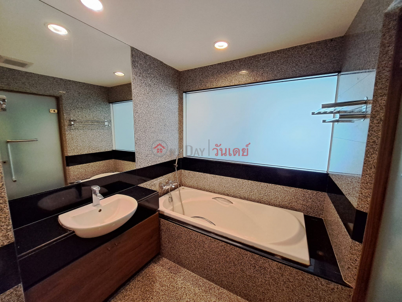 Modern 2 Bedroom Unit to Phrakhanong, ประเทศไทย | เช่า | ฿ 45,000/ เดือน