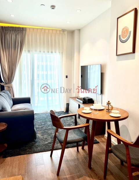 1-Bed Condo for Rent Near BTS Asoke (669-3192694442)_0