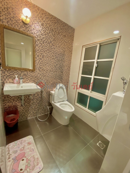 P01180624 townhouse for sale. Village in the middle of the city Sathorn-Chan Road, 4 bedrooms, 6 bathrooms, 38.8 square meters. | Thailand Sales | ฿ 19.8Million