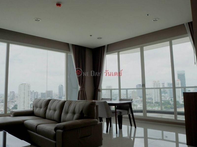 Property Search Thailand | OneDay | Residential Rental Listings, Condo for Rent: Menam Residences, 100 m², 2 bedroom(s)