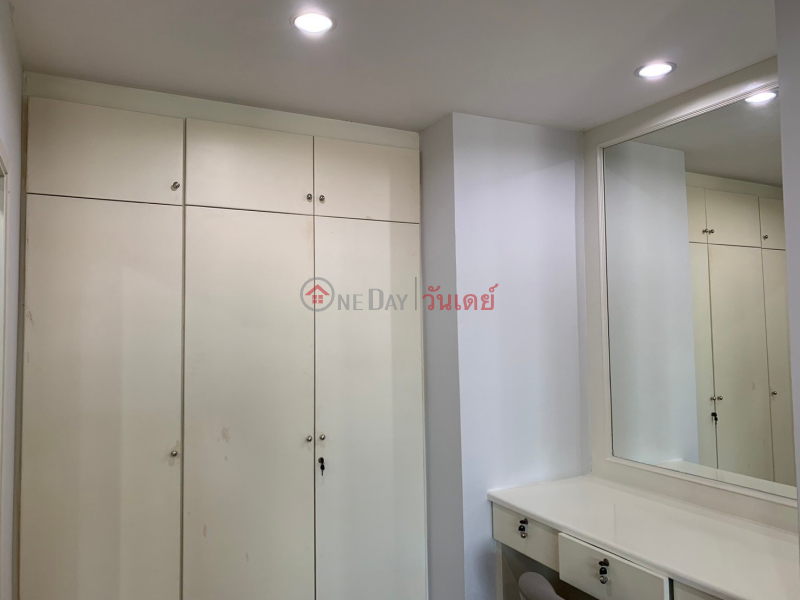 Condo for Rent: Riverine Place, 218 m², 2 bedroom(s) Rental Listings