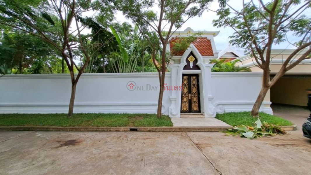 Property Search Thailand | OneDay | Residential, Sales Listings Luxury Pool Villa 5 Beds 6 Baths Na Jomtien Rd.