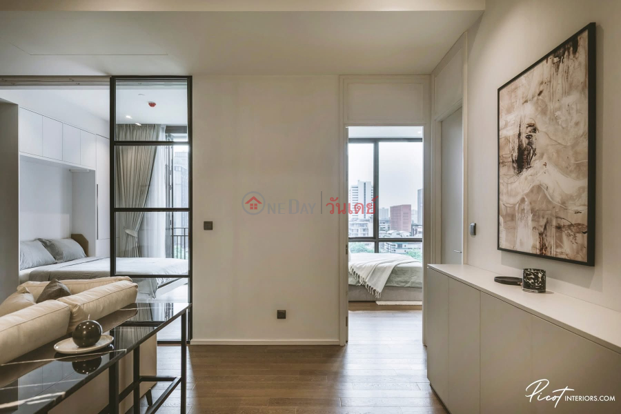 ฿ 120,000/ month, Muniq Langsuan – Prime Executive Residence