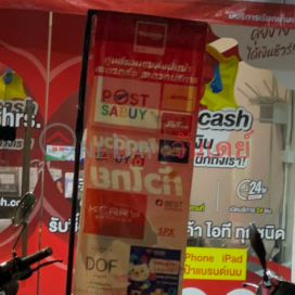 Thunder Cash,Din Daeng, Thailand