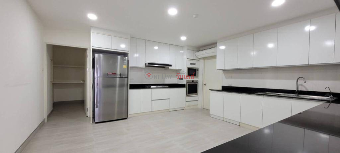 Condo for Rent: Oriental Towers, 350 m², 3 bedroom(s) Thailand | Rental | ฿ 85,000/ month