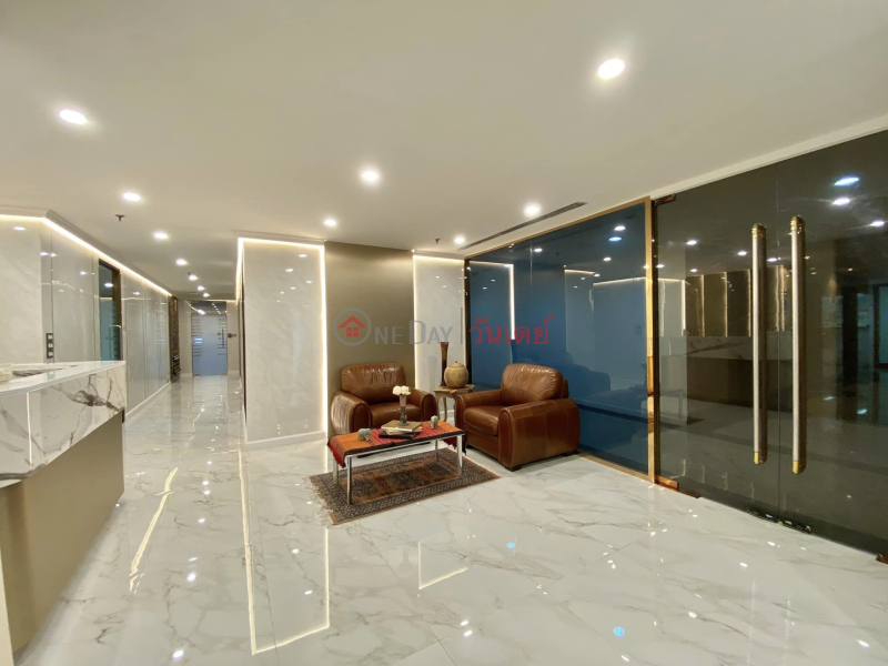 Ocean Tower 2 Office Space Rent รายการเช่า (TRI-TP000802)