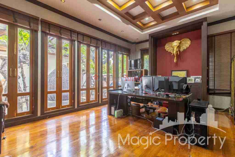 ฿ 65Million | 5 Bedrooms Single House For Sale in Soi Nuanchan, Bueng Kum, Bangkok