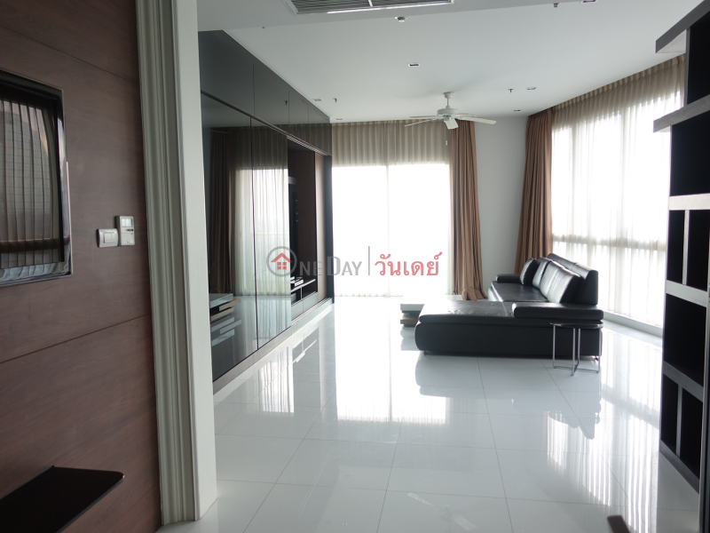 Condo for Rent: Millennium Residence, 193 m², 3 bedroom(s) Rental Listings