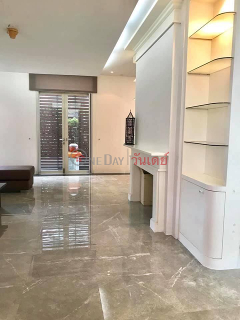 House for Rent: THE STAR ESTATE PATTANAKARN 69, 680 m², 5 bedroom(s) - OneDay_0