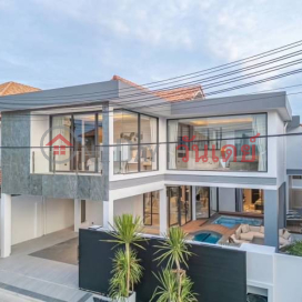 A Brand New 5 Beds Luxury Pool Villa For Sale in Pattaya _0