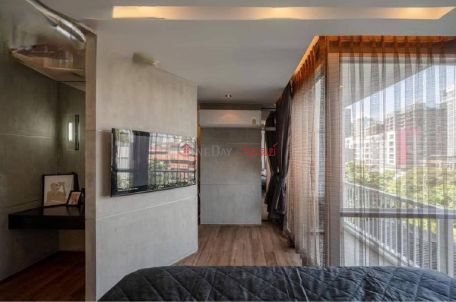 ฿ 5.6Million D65 Condominium 1 Bed 2 Baths Soi Sukhumvit 65