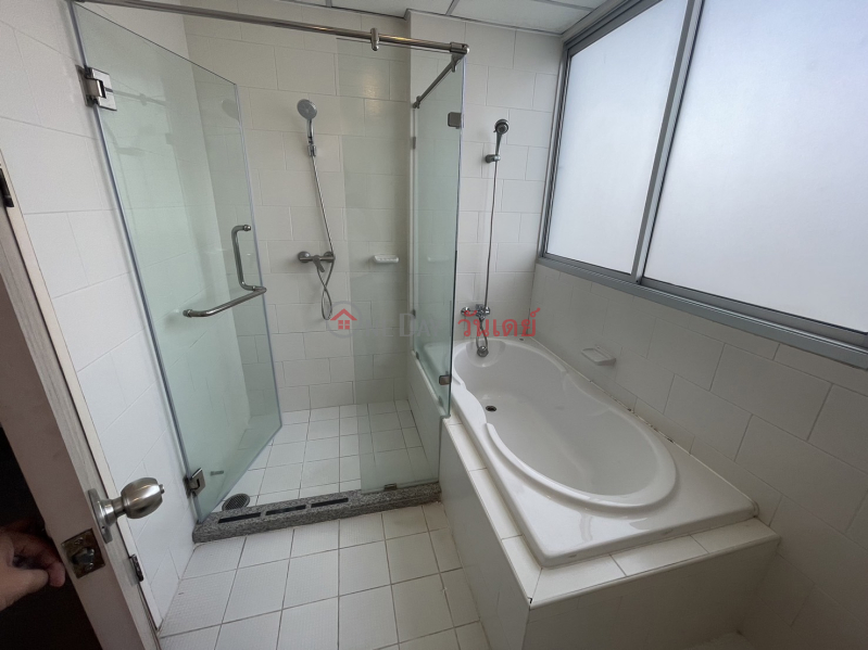 Condo for Rent: Supalai River Place, 105 m², 2 bedroom(s) Rental Listings