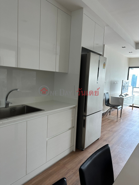 Property Search Thailand | OneDay | Residential Rental Listings | Condo for Rent: Sathorn Gardens, 95 m², 2 bedroom(s)