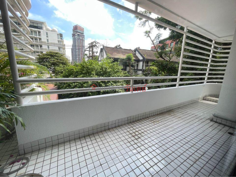 ฿ 50,000/ month | Condo for Rent: P.r. Home 2 Thonglor Soi 8, 150 m², 2 bedroom(s)