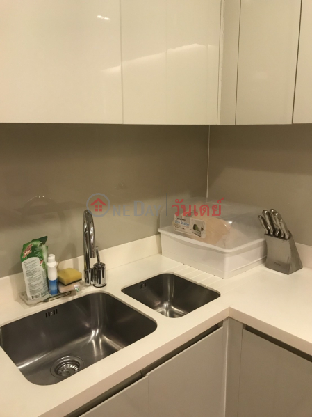 Condo for Rent: The Address Sukhumvit 28, 68 m², 2 bedroom(s) Rental Listings