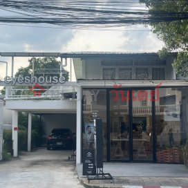 Eyeshouse - 31, Seri 2 soi 20 Seri road,Suan Luang, Thailand