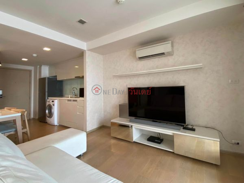 ฿ 28,000/ month For rent LIV@49 (7th floor, building A)