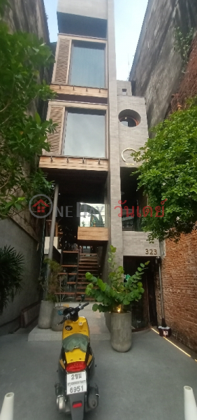 พิคโกโร คาเฟ่ 323 ถนน ตะนาว (Piccolo Cafe 323 Tanao Road) พระนคร | OneDay วันเดย์(1)