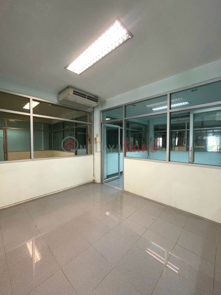 อาคารพาณิชย์ ประเทศไทย ขาย ฿ 8.5Million