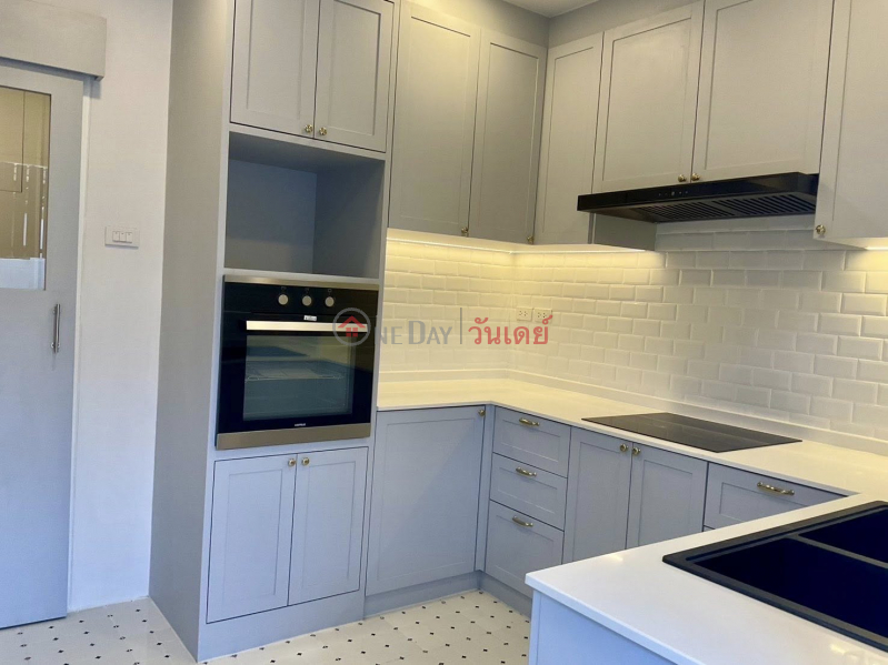 Property Search Thailand | OneDay | Residential, Rental Listings Gorgeous 4-storey Townhouse at Ekamai Soi 12, available for rent