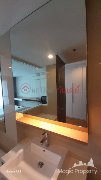 ฿ 55,000/ month 3 Bedroom For Rent in 15 Sukhumvit Residences Condominium, Watthana, Bangkok