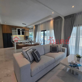 Luxurious Pool Villa for Sale in Rawai, Phuket: High ROI Investment Opportunity _0