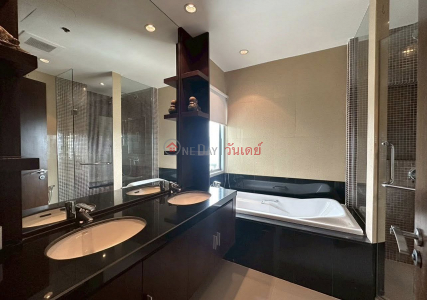 Property Search Thailand | OneDay | Residential, Rental Listings | Iconic Executive Residence: Royal Residence Park – Unblocked Lumpini View