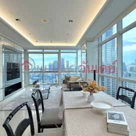 ห้องชุดหัวมุมสุดหรู _0