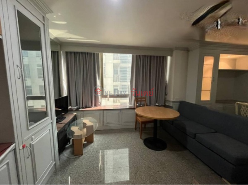 ฿ 6.9Million Asoke Place 2 Beds 1 Bath Sukhumvit 21