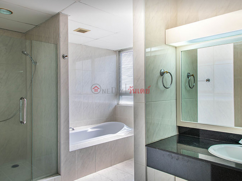 ฿ 130,000/ เดือน คอนโด สำหรับ เช่า: Krungthep Thani Tower, 390 ตร.ม., 3 ห้องนอน