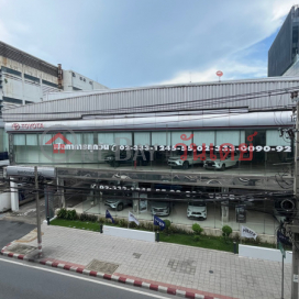 Toyota K.Motor Bangchak Showroom - 3039/4 Sukhumvit Road|โตโยต้า เค.มอเตอร์ โชว์รูมบางจาก - 3039/4 ถนนสุขุมวิท