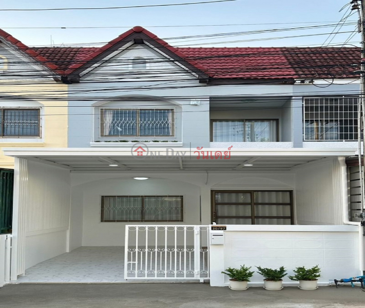 Town House 2 Beds 2 Baths Soi Sukhumvit-Pattaya 89 Sales Listings