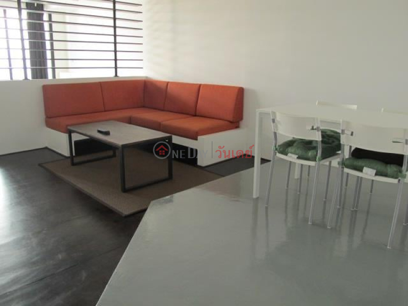 Condo for Rent: Royal Navin Tower, 58 m², 1 bedroom(s) Rental Listings