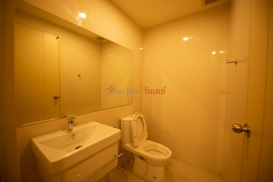 Property Search Thailand | OneDay | Residential, Rental Listings | Condo for Rent: Life Asoke, 35 m², 1 bedroom(s)