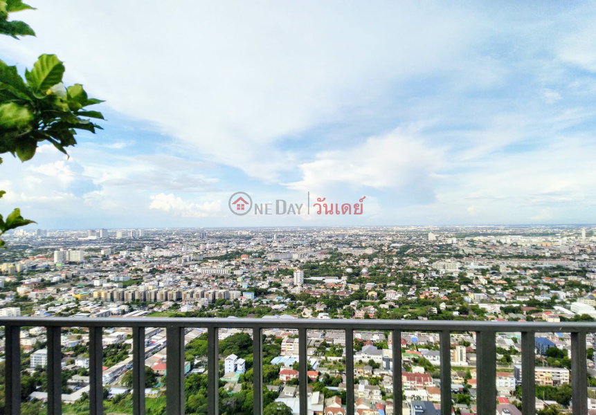 A Beautifully Decor 1 Bedroom Duplex Unit at a Condominium ประเทศไทย | เช่า | ฿ 29,000/ เดือน