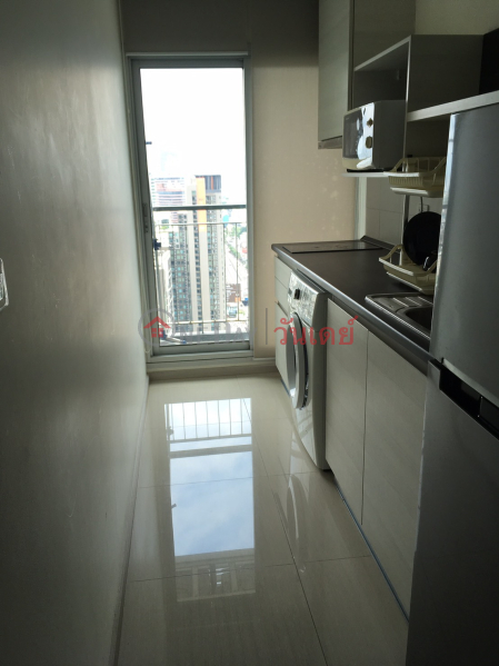 Property Search Thailand | OneDay | Residential, Rental Listings Condo for Rent: Life Ratchadapisek, 39 m², 1 bedroom(s)